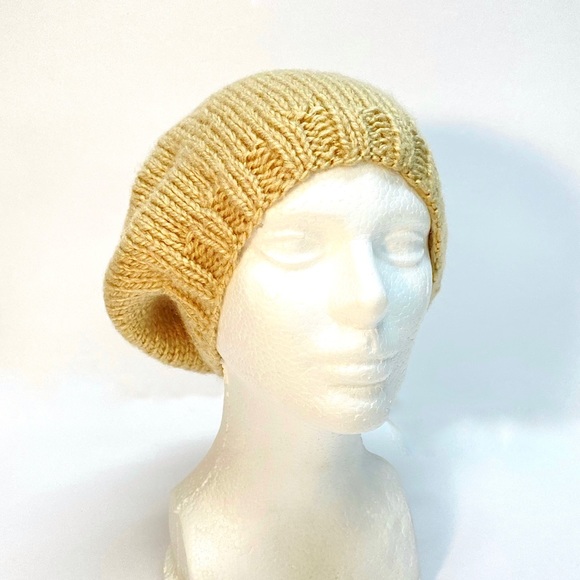 NWT HandKnit Bobble Decorated Slouch Retro Style Beanie Hat One Size Fits Most - Picture 5 of 8